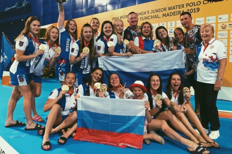Спортсменка из Киришей в составе сборной России завоевала золотую медаль Первенства мира по водному поло