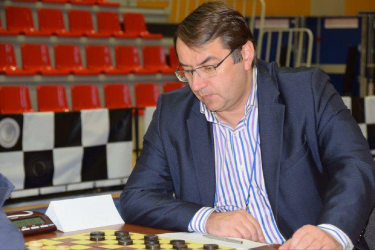 Спортсмен из Волосовского района стал абсолютным чемпионом мира по шашкам