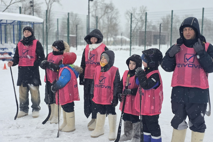 Гатчина присоединилась к Всероссийскому дню русского дворового хоккея!