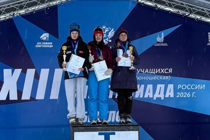 Юные биатлонисты Ленинградской области успешно выступили на зимней Спартакиаде учащихся