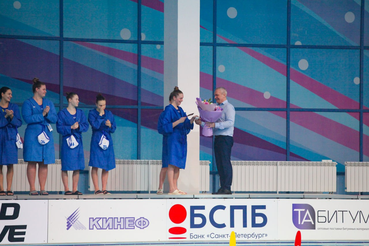 Награда нашла героиню!