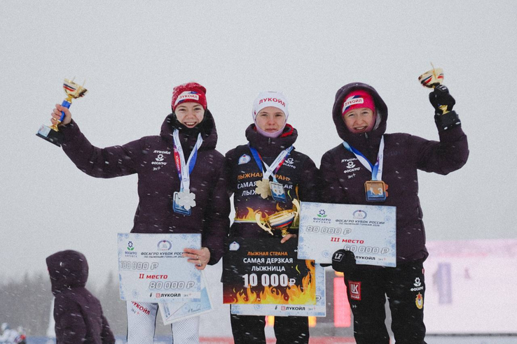 Елизавета Маслакова на пьедестале Кубка России