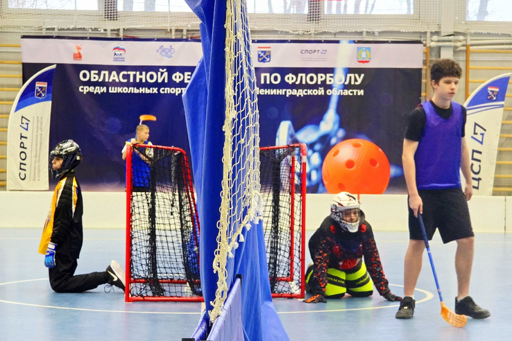 Флорбол в Ленинградской области набирает обороты
