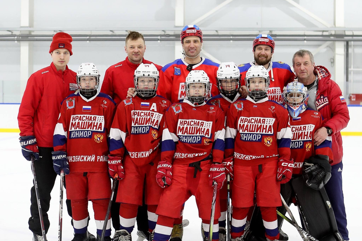 Встречаем «красную машину» в Ленинградской области