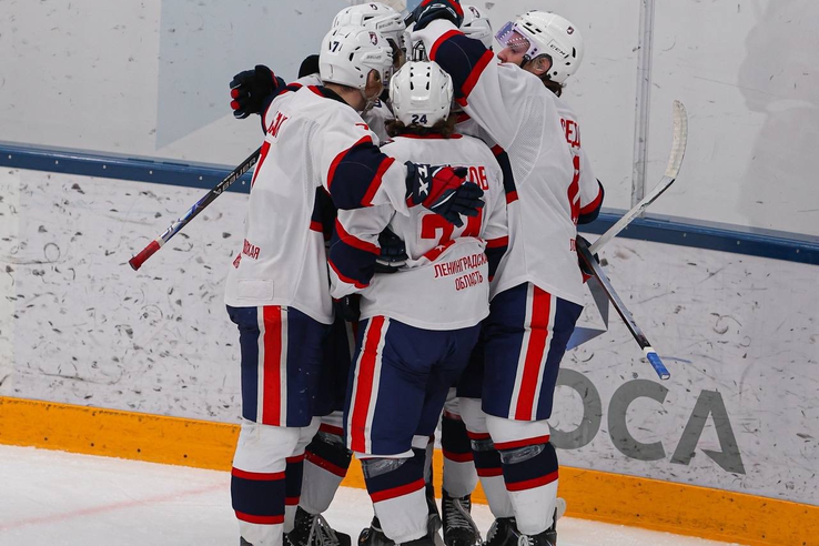 Победа ХК «Ленинградца» в Твери