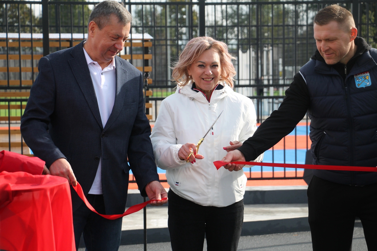 В посёлке Петровское открылся современный многофункциональный спортивный парк