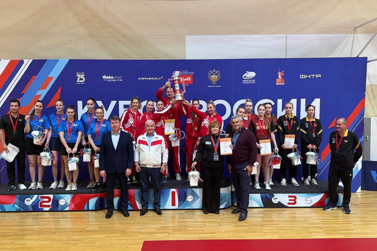 Мужская и женская сборные Ленинградской области по настольному теннису поднялись на пьедестал Кубка России