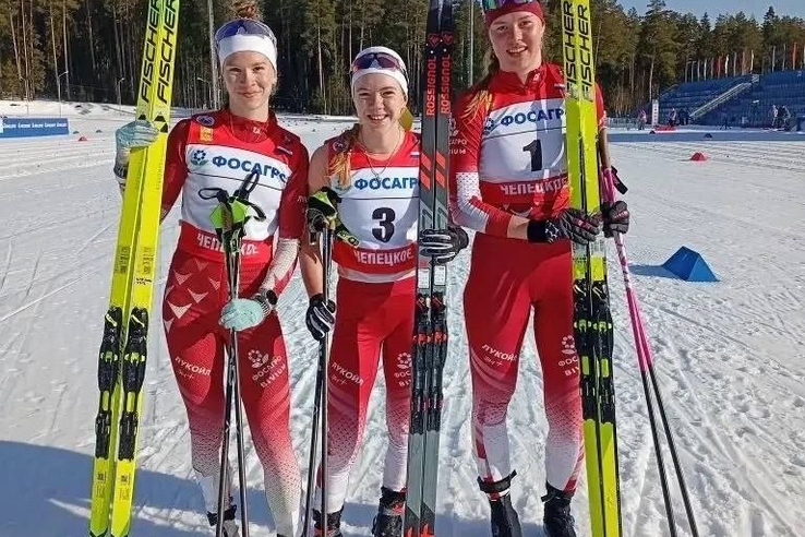 Весна радует нас хорошей погодой, а лыжники 47-го региона своими наградами