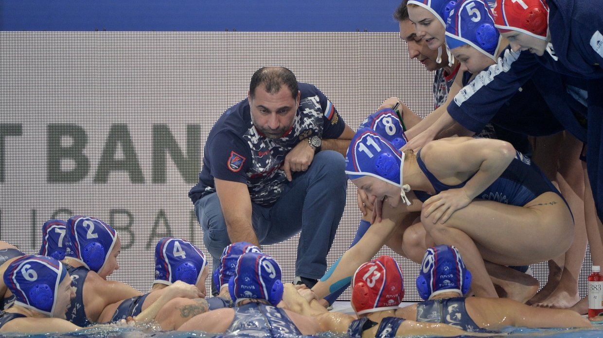 Водное поло чемпионат европы 2024. Ватерполисты. Женская сборная по водному поло токио 2020. Водное поло. Деян савич водное поло.